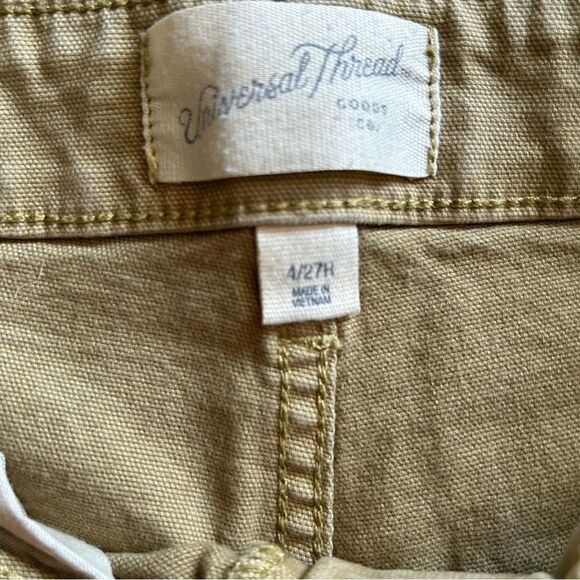 Universal Thread | High Rise Slim Straight Cargo Pants, Size 27R - Picture 7 of 8